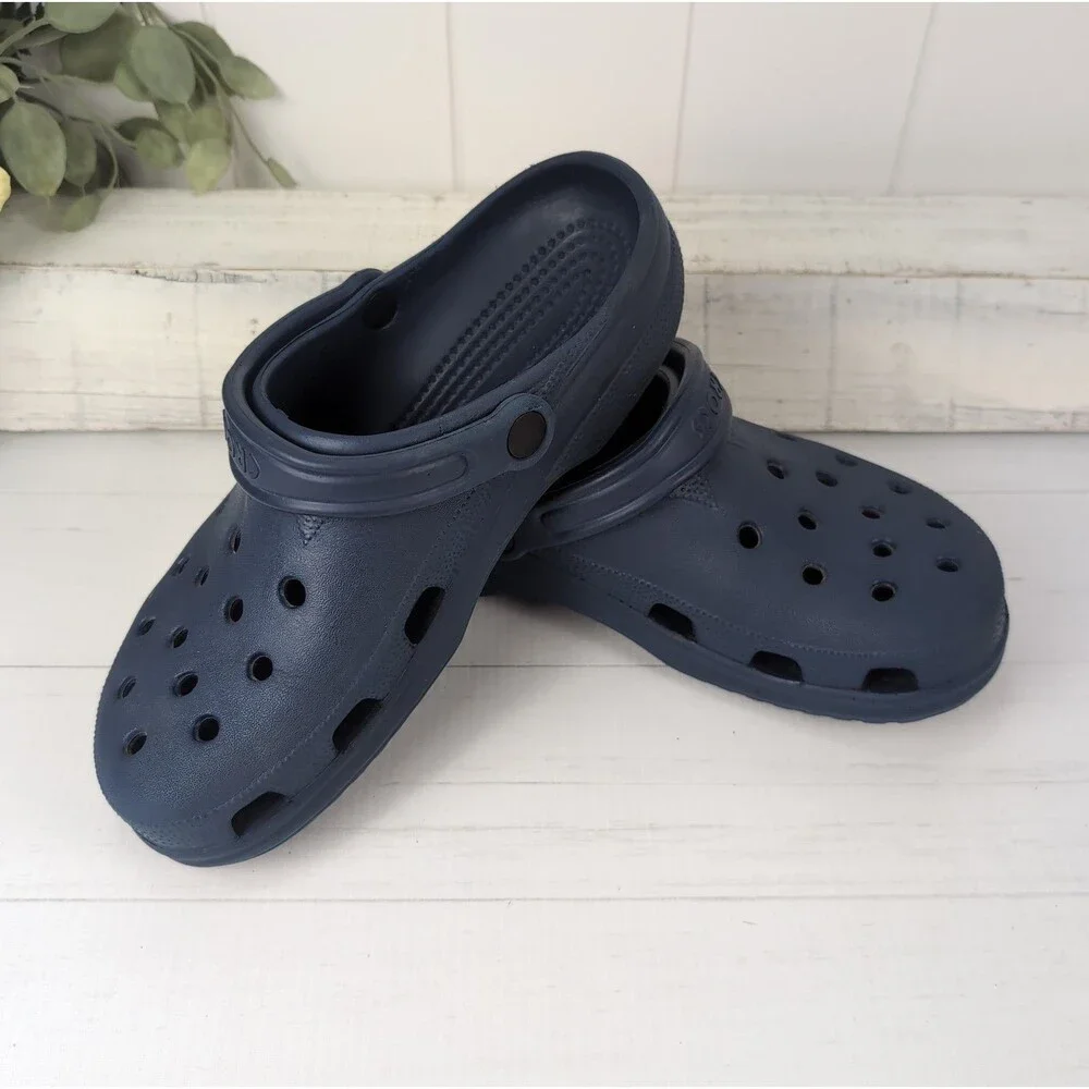 Crocs Navy Blue L Women's Size 10-11 Men's Size 8-9 Clogs Slip-On